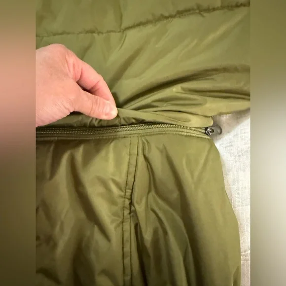 Whales Tail Girl’s Youth Olive Green Hooded Puffer Jacket, Sz medium, NWT. - Picture 11 of 11